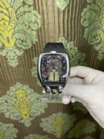 Buggatti Chiron Tourbillion (Light-Gold)  - Engine Watch