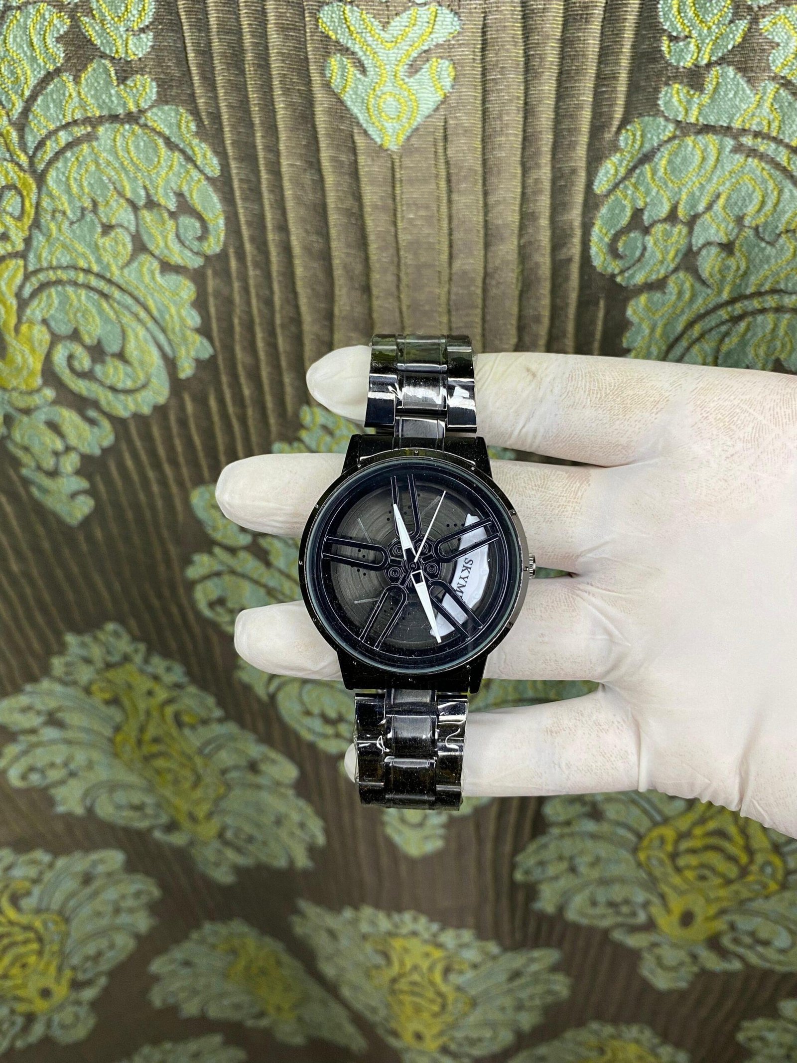 Mahindra Thar (White) - Gyro Watch - Image 1