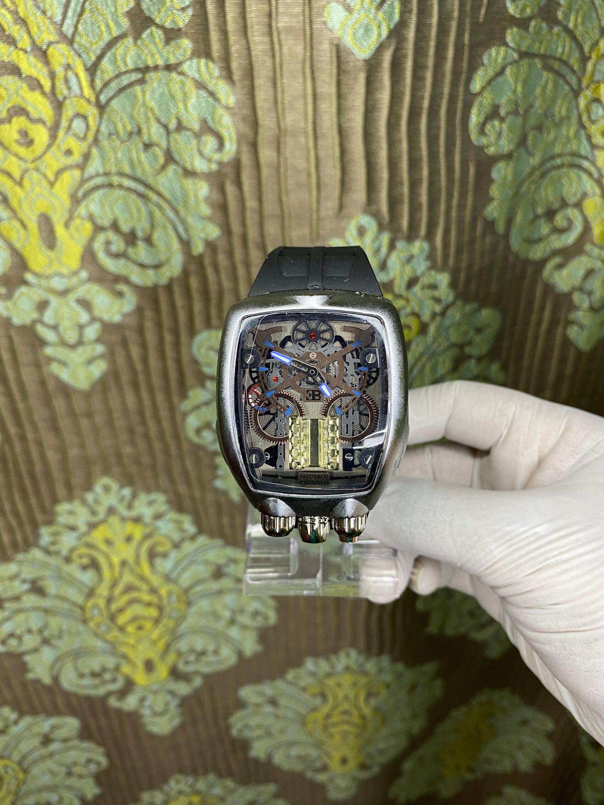 Buggatti Chiron Tourbillion (Light-Gold)  - Engine Watch